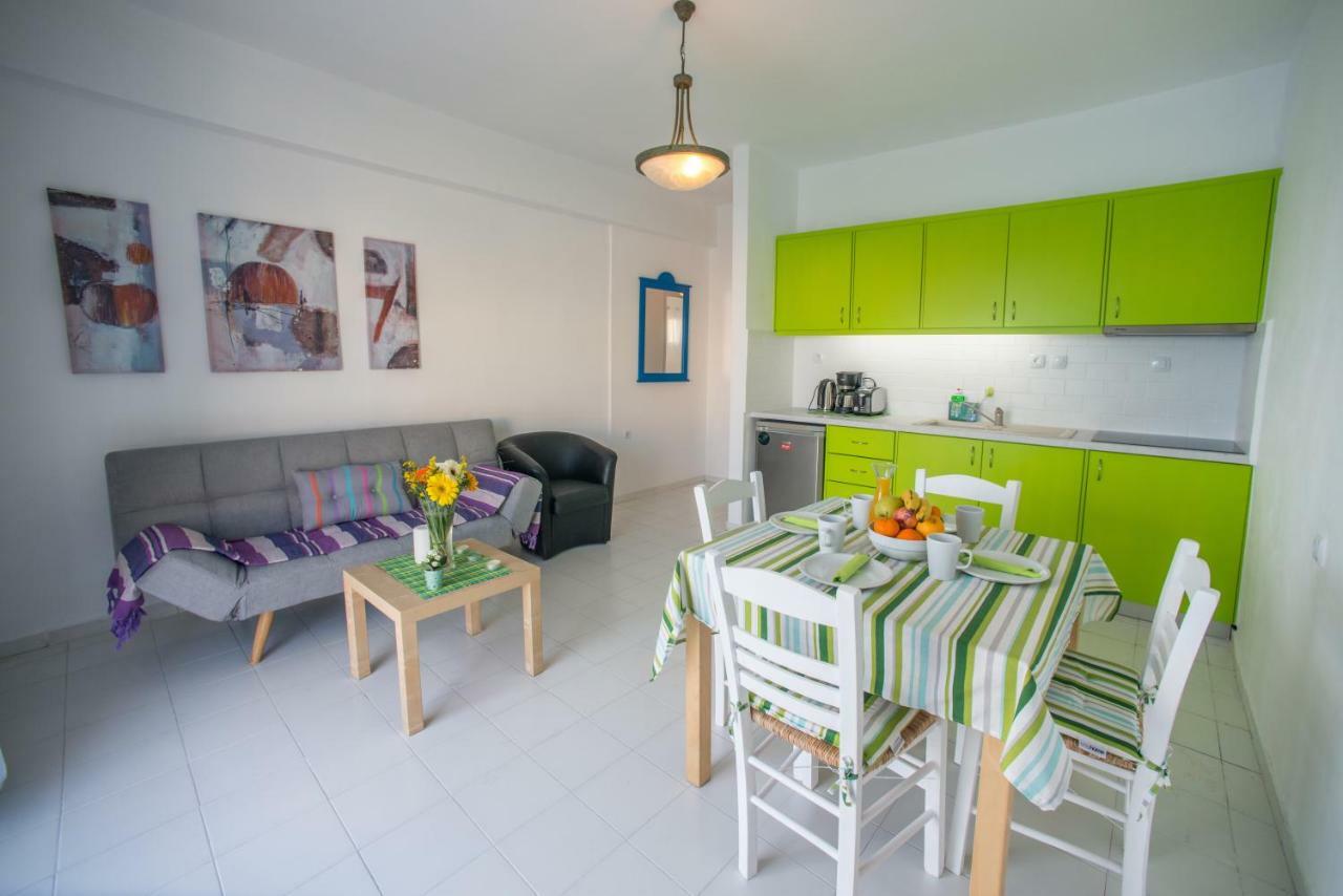 Ágios Nikólaos Sea View Apartments מראה חיצוני תמונה